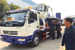 团结湖汽车道路救援拖车价格